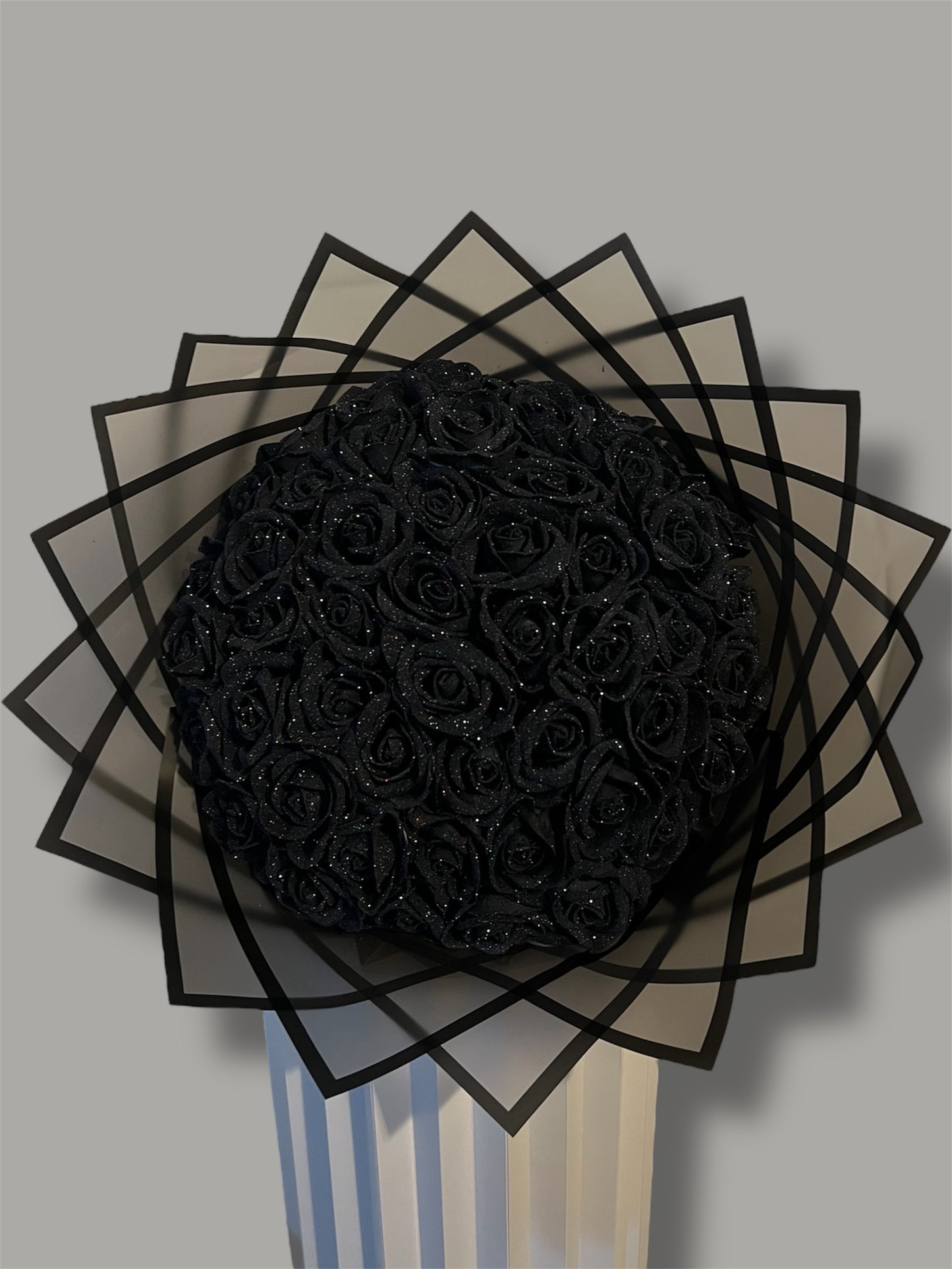 Noir Luxe – Black Glitter Edition
